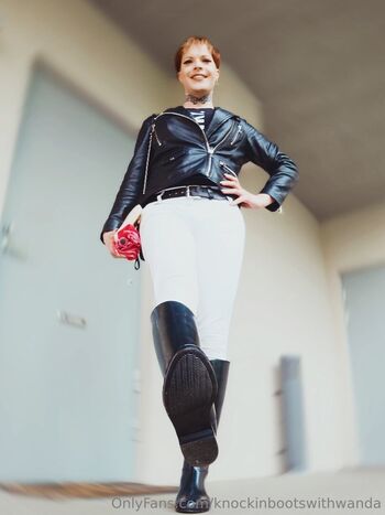 knockinbootswithwanda