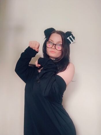 Full leaked Knottypawz private onlyfans photo