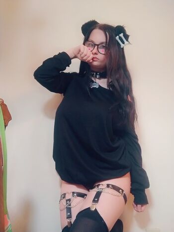 Full leaked Knottypawz private onlyfans photo