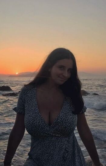 Full leaked Annaoswaldskqn/ private onlyfans photo