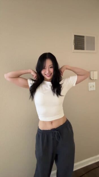 Full leaked Diamond april/ private onlyfans photo