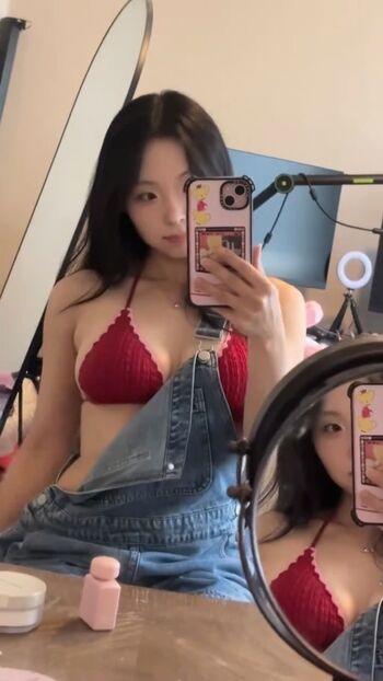 Full leaked Denadett/ private onlyfans photo