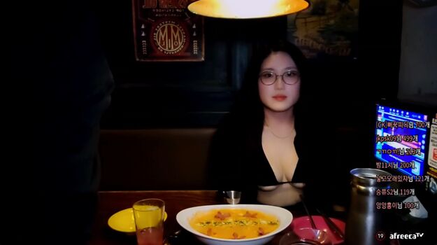 Full leaked Korean bj private onlyfans photo