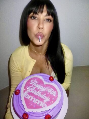 Full leaked Kourtney kardashian page private onlyfans photo