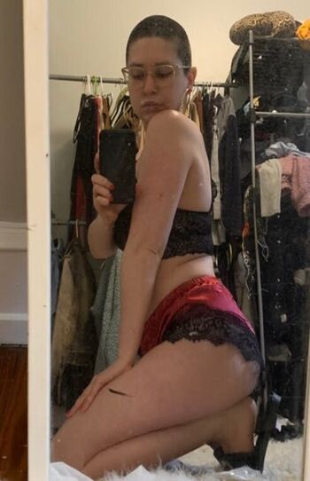 Full leaked Kristin g private onlyfans photo