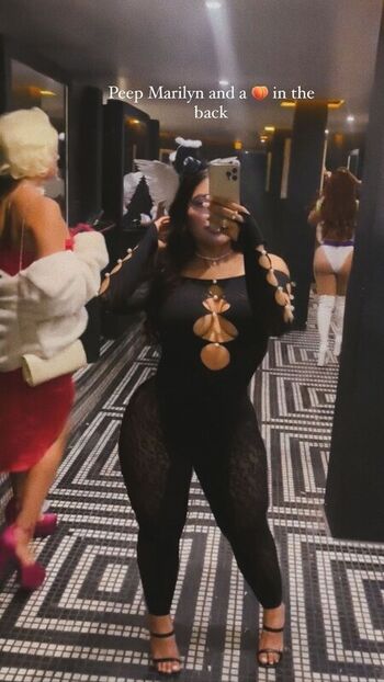 Full leaked Kristine private onlyfans photo
