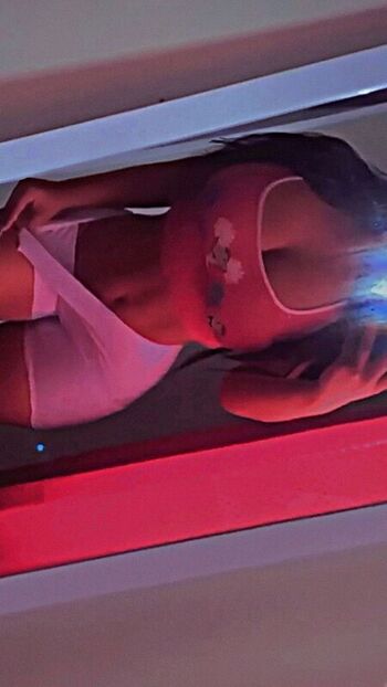 Full leaked Kristine private onlyfans photo