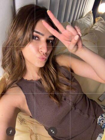 Full leaked Kriti sanon private onlyfans photo