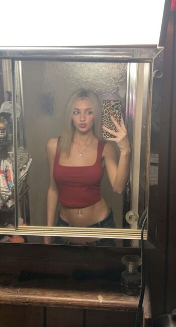 Full leaked Krystinh private onlyfans photo