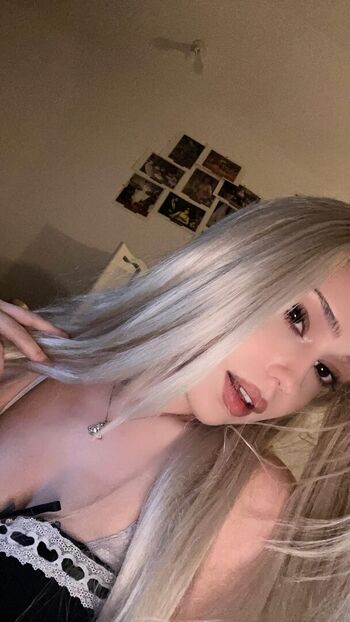 Full leaked Kuramanou private onlyfans photo