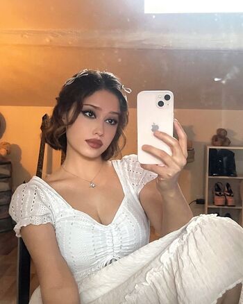 Full leaked Kuramanou private onlyfans photo