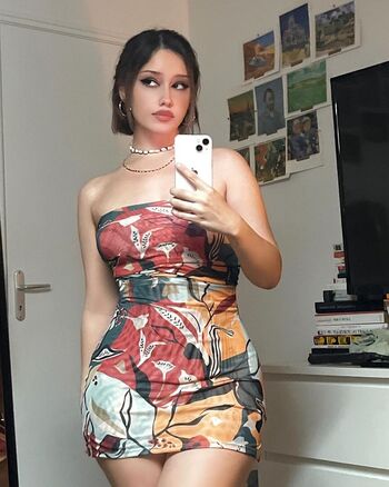 Full leaked Kuramanou private onlyfans photo