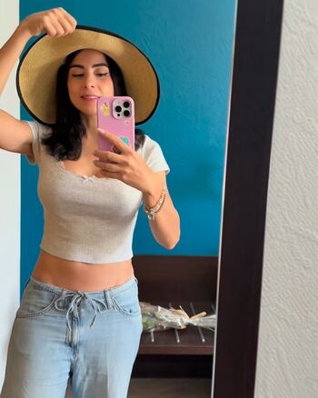 Full leaked Kurolily private onlyfans photo