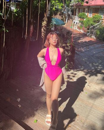 Full leaked Kwinbih private onlyfans photo