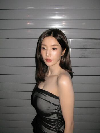Full leaked Kwon eunbi page private onlyfans photo