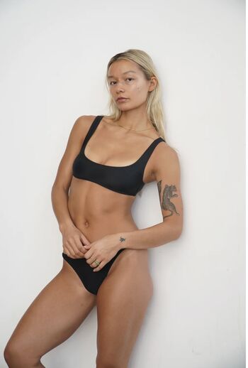 Full leaked / private onlyfans photo