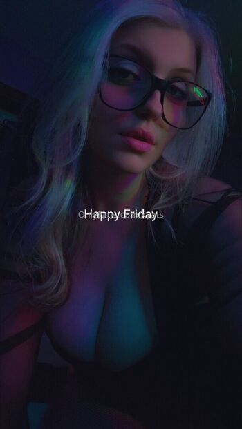 Full leaked Kyats private onlyfans photo