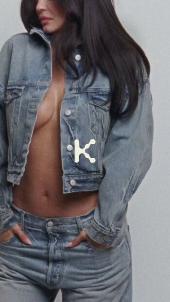 Full leaked Kylie jenner  page private onlyfans photo