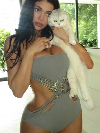 Full leaked Kylie jenner  page private onlyfans photo