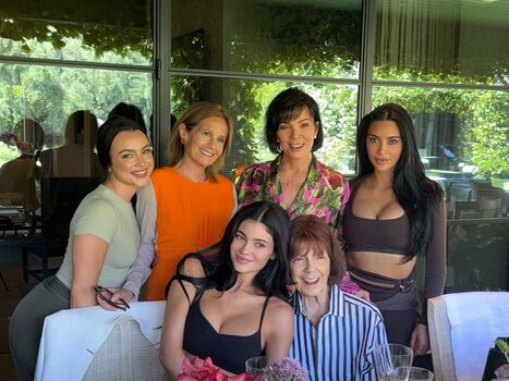 Full leaked Kylie jenner page private onlyfans photo
