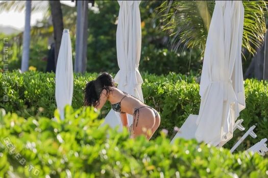 Full leaked Kylie jenner page private onlyfans photo