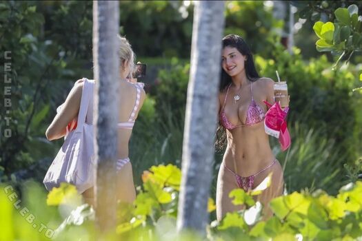 Full leaked Kylie jenner page private onlyfans photo