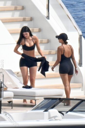Full leaked Kylie jenner  page private onlyfans photo
