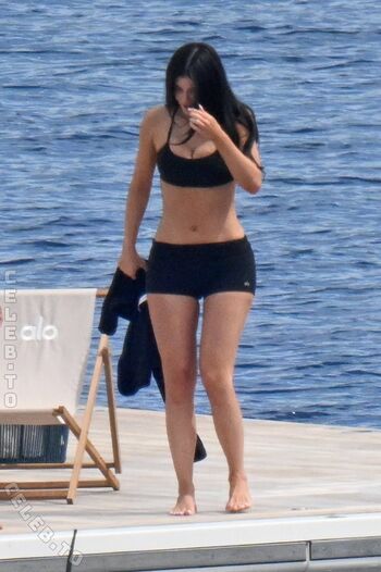 Full leaked Kylie jenner  page private onlyfans photo