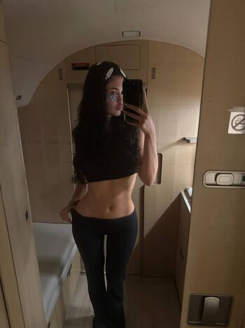 Full leaked Kylie jenner page private onlyfans photo