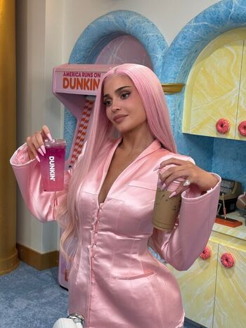 Full leaked Kylie jenner private onlyfans photo