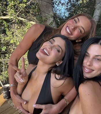 Full leaked Kylie jenner  page private onlyfans photo
