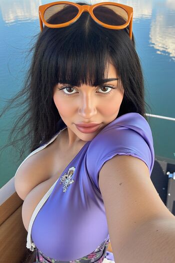 Full leaked Kylie jenner private onlyfans photo