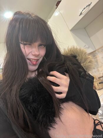 Full leaked Kylie westwood private onlyfans photo