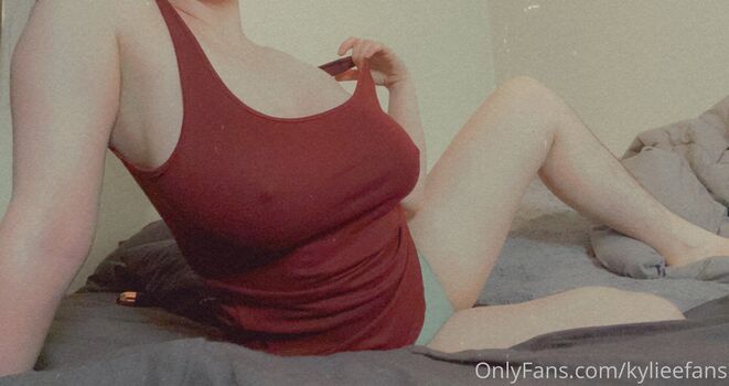 Full leaked Kylieefans private onlyfans photo