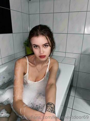 Full leaked Kylienextdoor private onlyfans photo