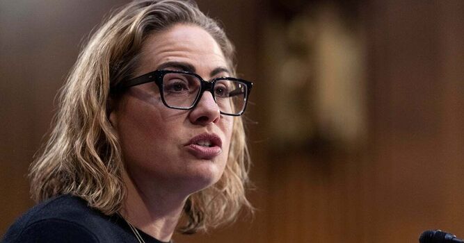 Full leaked Kyrsten sinema private onlyfans photo