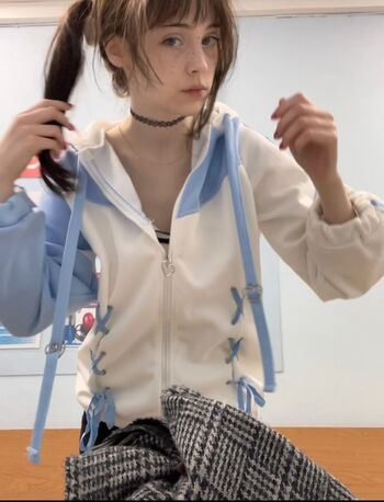 Full leaked Kzuuki private onlyfans photo