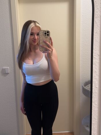Full leaked L i s a private onlyfans photo