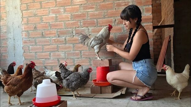 Full leaked La criadora de gallinas private onlyfans photo
