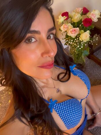 Full leaked La layana rous private onlyfans photo