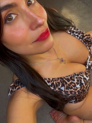 Full leaked La layana rous page private onlyfans photo