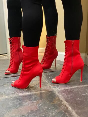 Full leaked La plebe boots private onlyfans photo