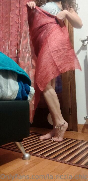 Full leaked La riccia chicca private onlyfans photo