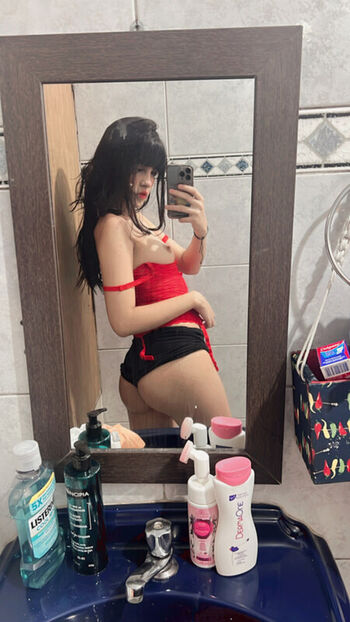 Full leaked Laah girl private onlyfans photo