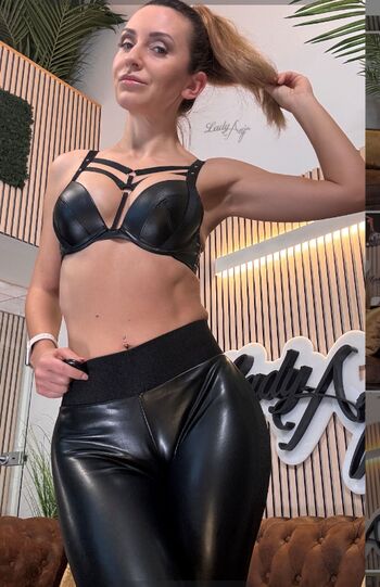 Full leaked Lady anja private onlyfans photo