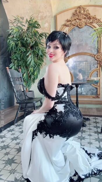 Full leaked Lady melamori  page private onlyfans photo