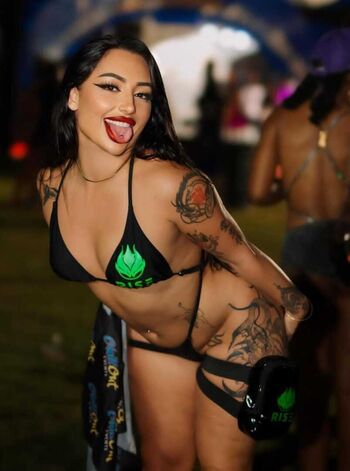 Full leaked Ladytassha private onlyfans photo