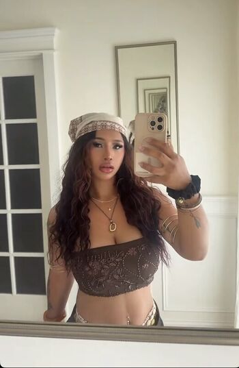 Full leaked Laica mae private onlyfans photo