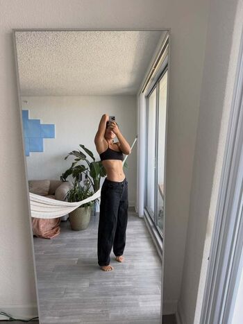 Full leaked Laila habib private onlyfans photo