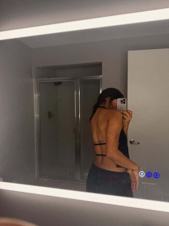 Full leaked Laila habib private onlyfans photo